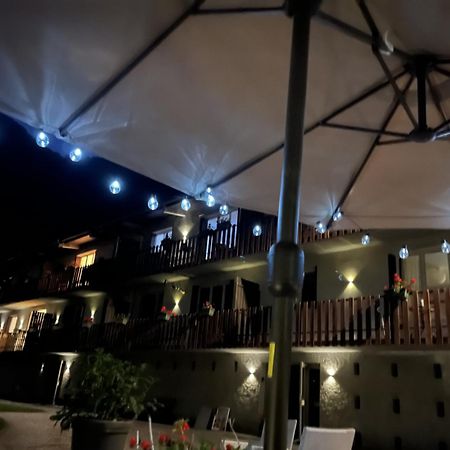 Mountain View 2 Bedroom Apartment Saint Beat Lez Esterno foto