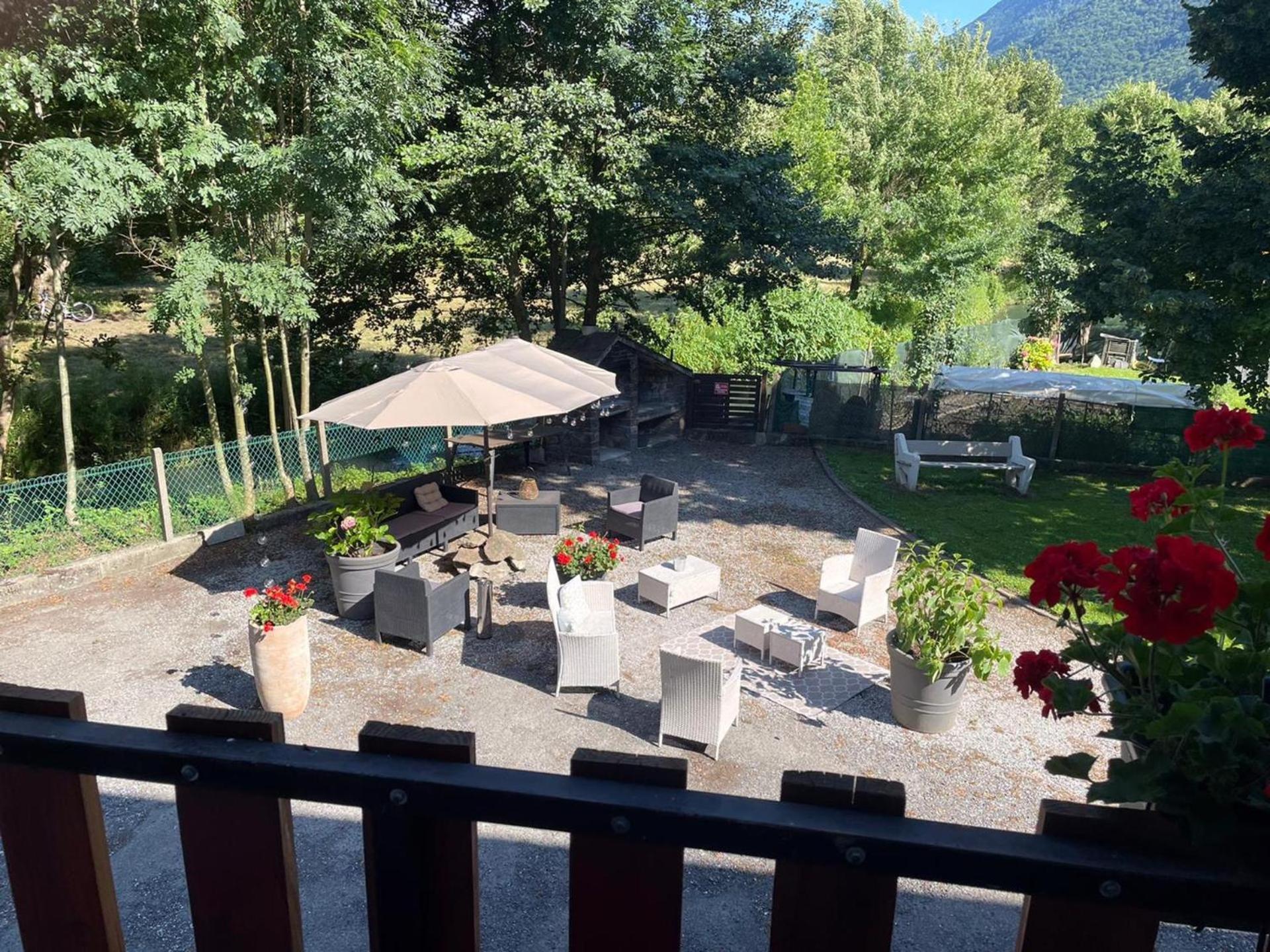 Mountain View 2 Bedroom Apartment Saint Beat Lez Esterno foto